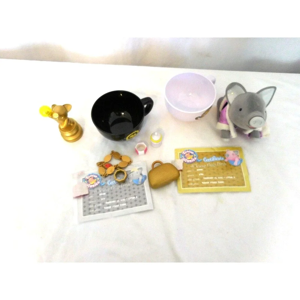 Teacup Piggies Emmy n Oscar Cup Golden Award Toy Toys R Us Exclusive Play Set